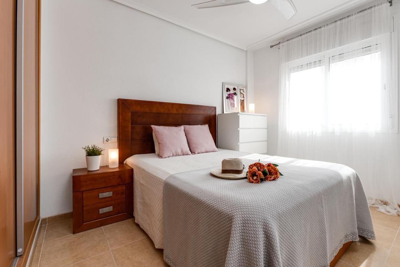 Sunny Casita, Torrevieja, Modern 2 Bed Top Floor Apartment Ngoại thất bức ảnh